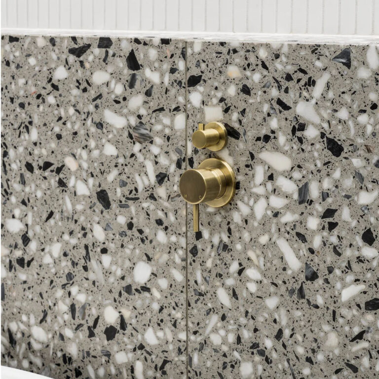 Round Diverter Mixer