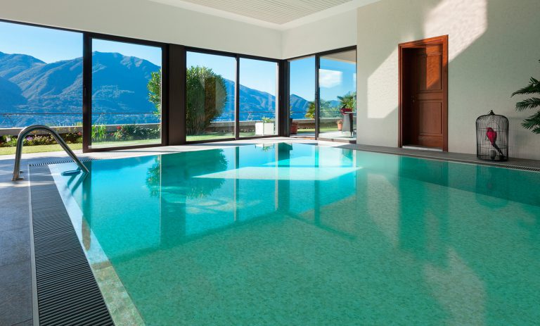 Ezarri Gemma Peridot Pool Mosaic Tile