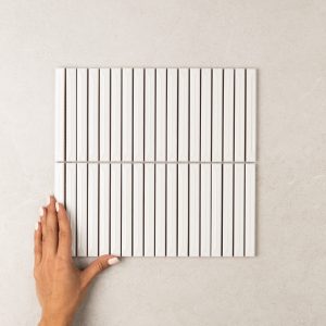 WHITE 3D STACK GLOSS