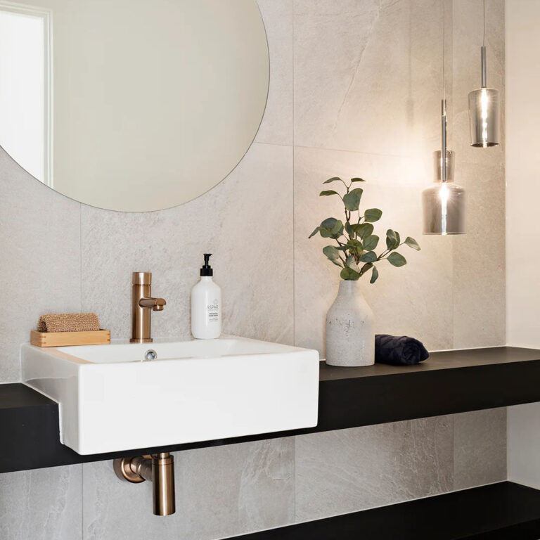 Round  Pinless Basin Mixer