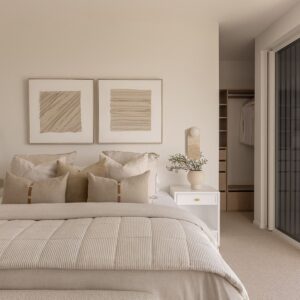 Travis Oval Wall Light
