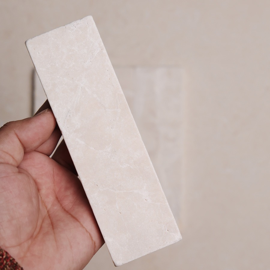 Subway-Beige-BOTTICINO-TUMBLED-200X65X15MM-mm 2