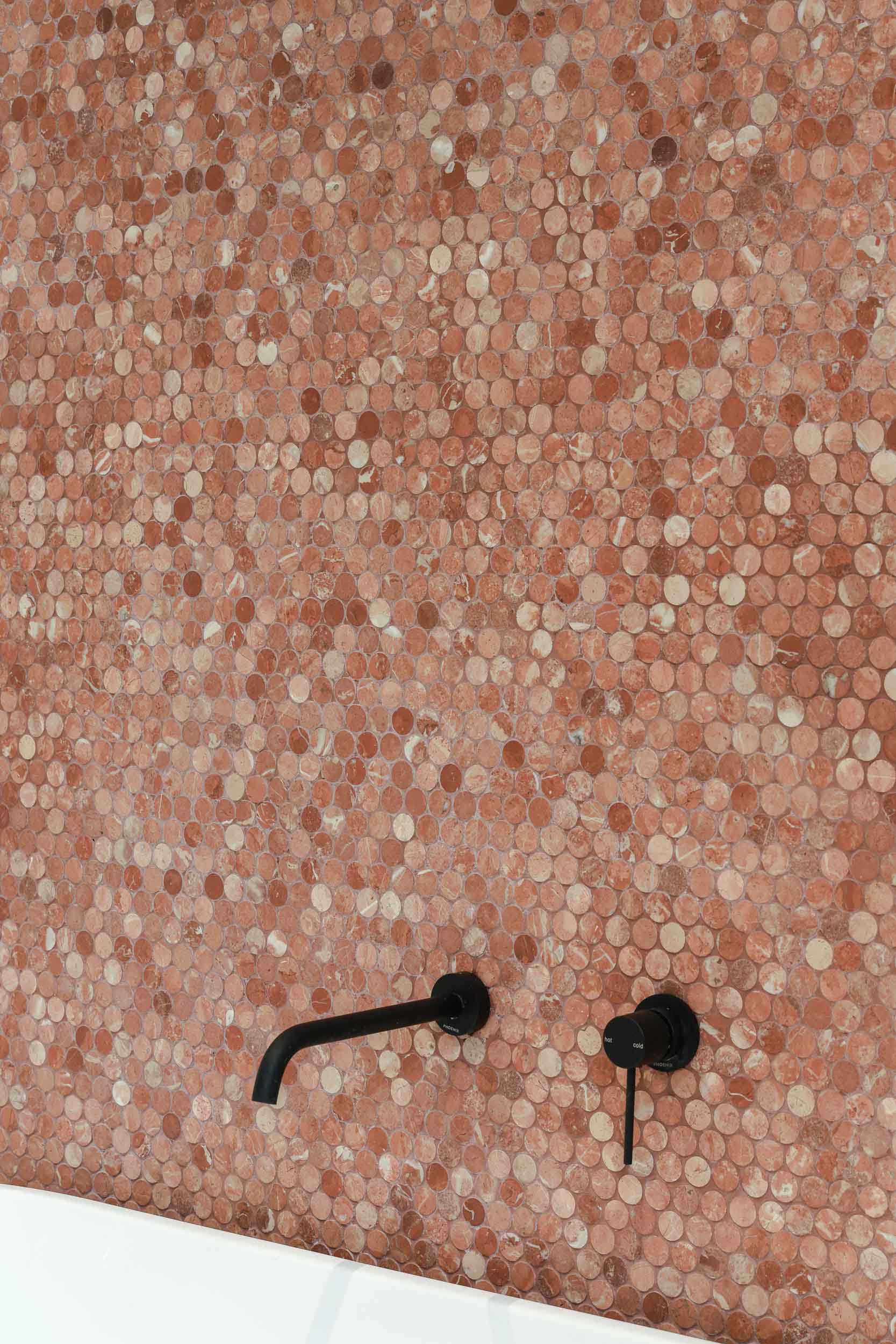 Artemis Rojo Penny Round Marble Mosaic 23x23 mm